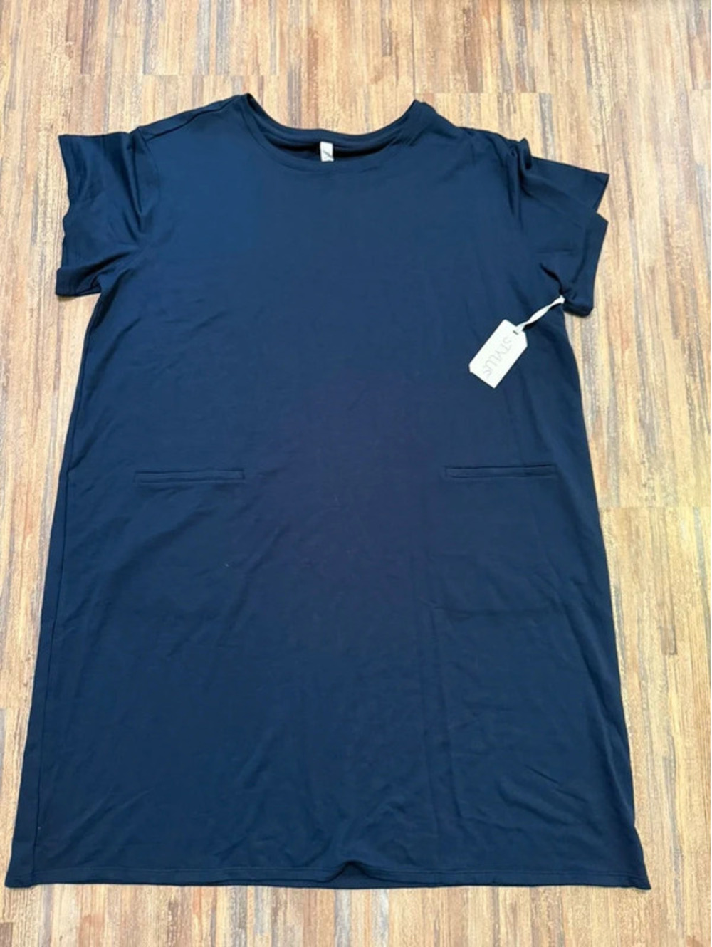 Stylus women’s 2X navy t shirt style dress